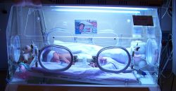 Premature babies ‘more likely’ to earn less as adults image