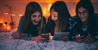 Teenage girls chat online